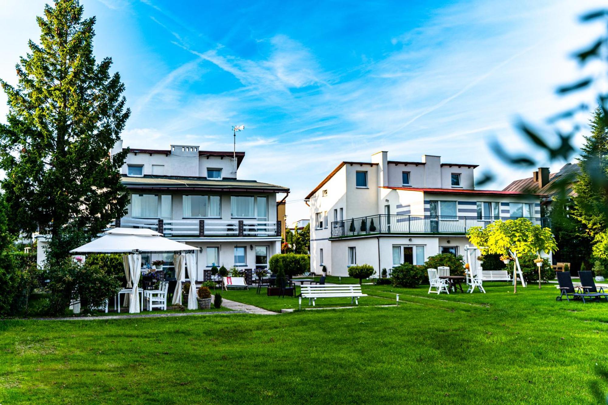 Hotel Avista Mielno Unieście Esterno foto