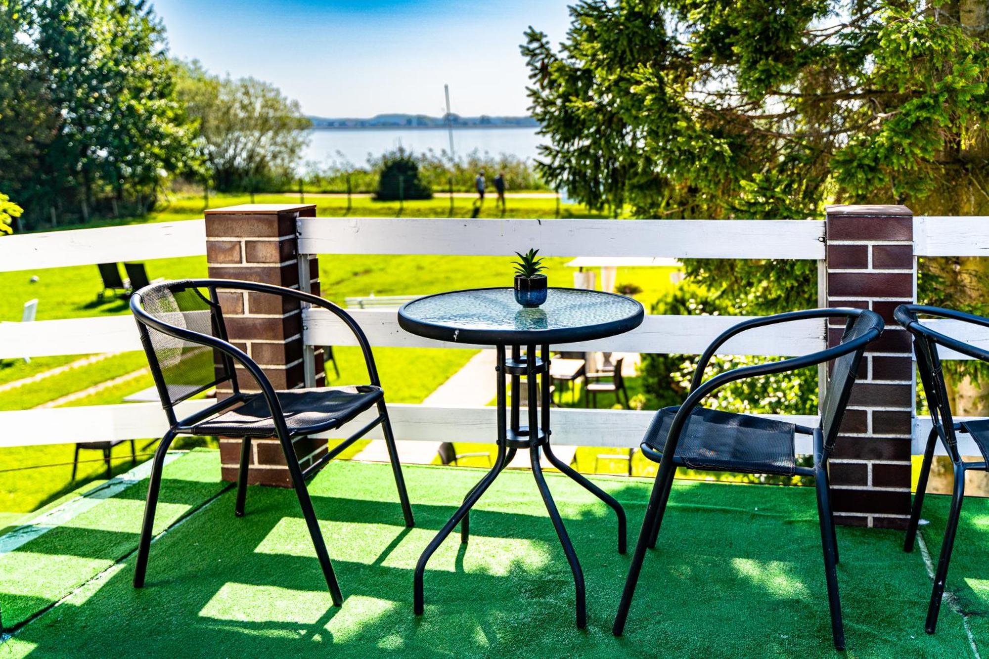 Hotel Avista Mielno Unieście Esterno foto